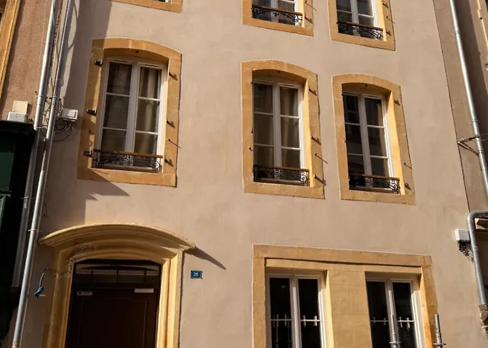 Le Graoully 1 Apartment *